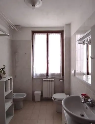 Apartment Casa Dei Gerani Valmadrera